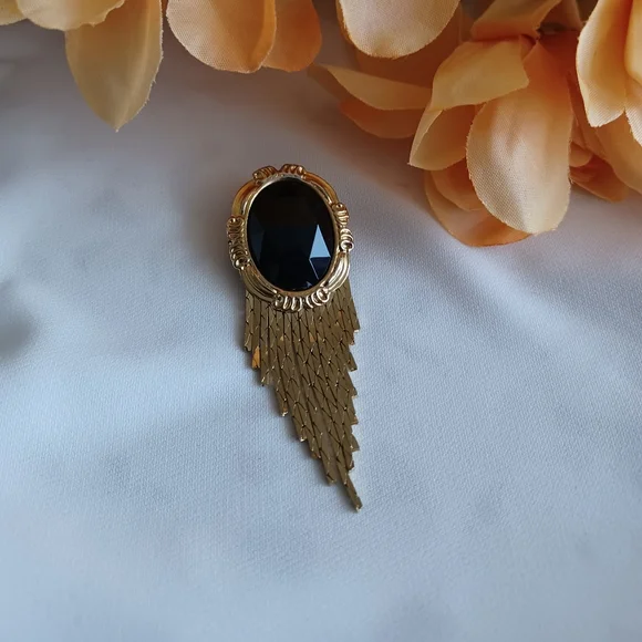 Vintage 80's Black and Gold Tassel Brooch - Picture 5 of 8